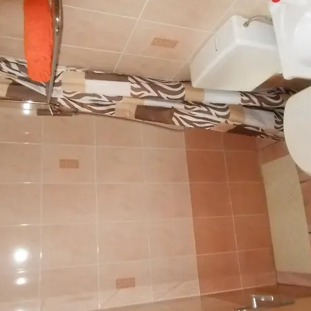 2 Solkan Guest house