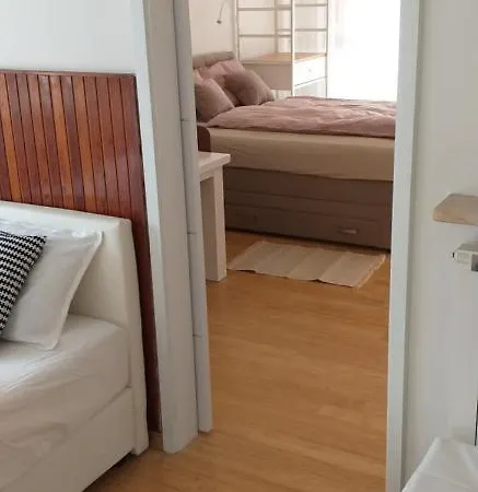 2 Solkan Gæstehus 2*