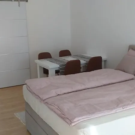 2 Solkan Guest house